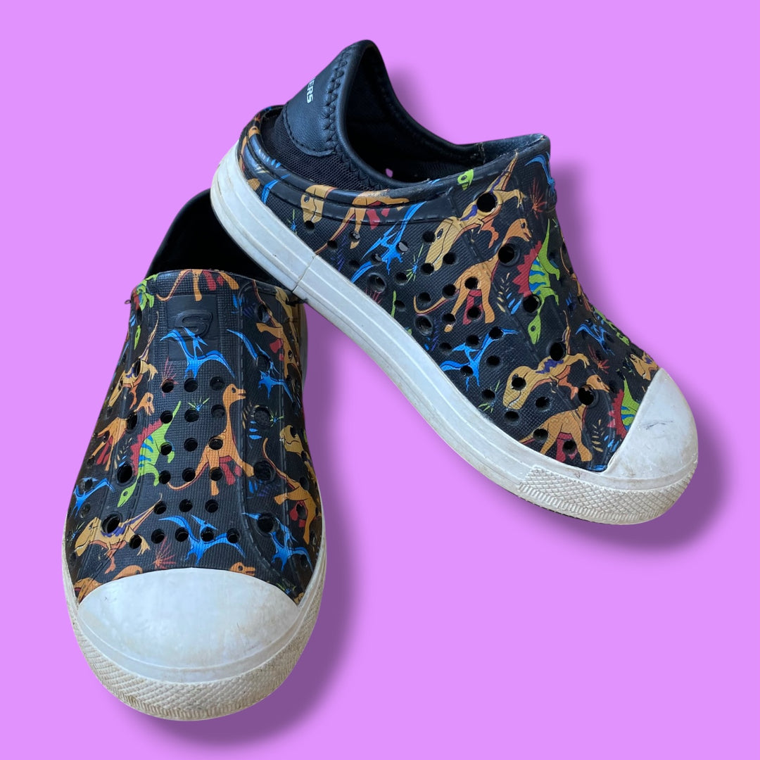 black sketchers water shoe, 9.0