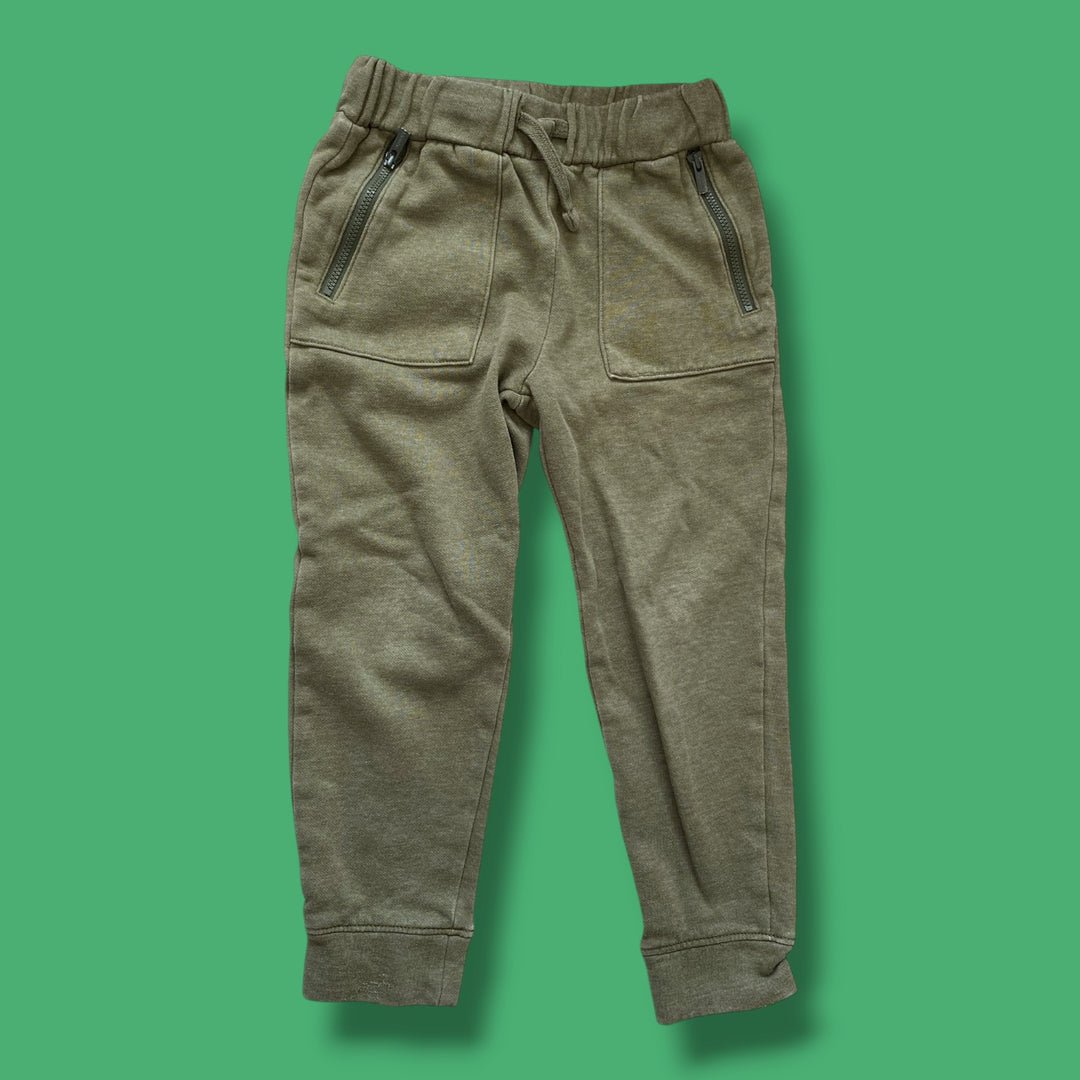 green Old Navy as is-wear on knees pants, 5Y