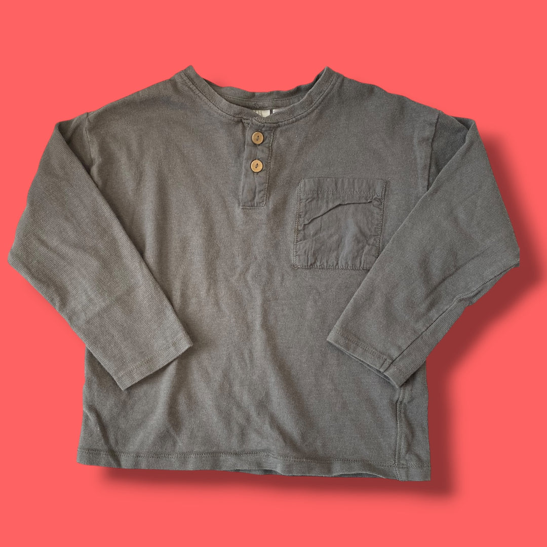 charcoal Zara pocket long sleeve, 4-5Y