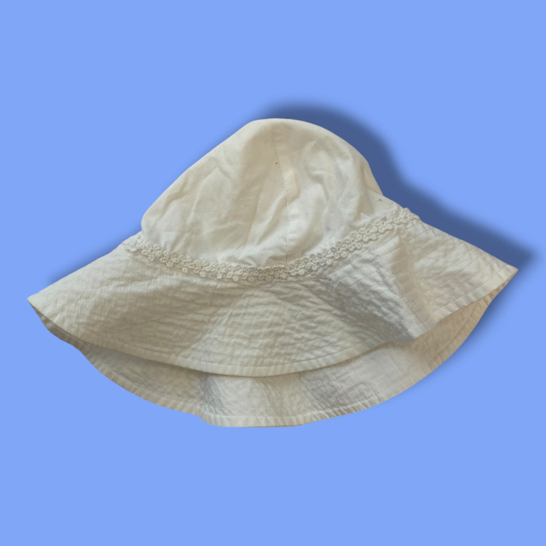 White Carters Sun Hat, 2Y