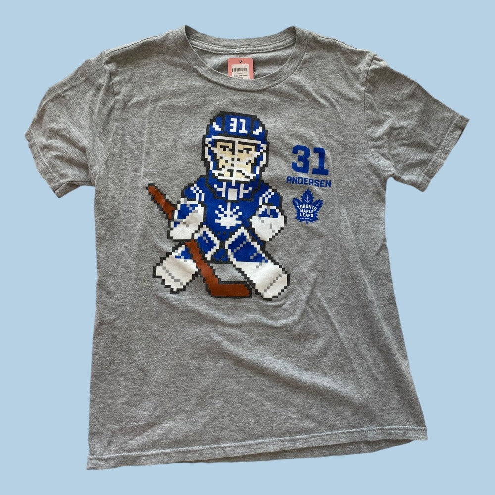 leafs tee shirt 10-12y