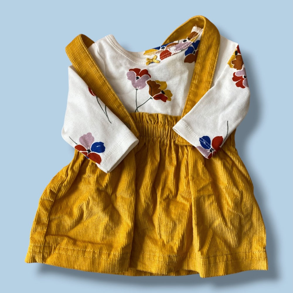Carters NB Dress Set