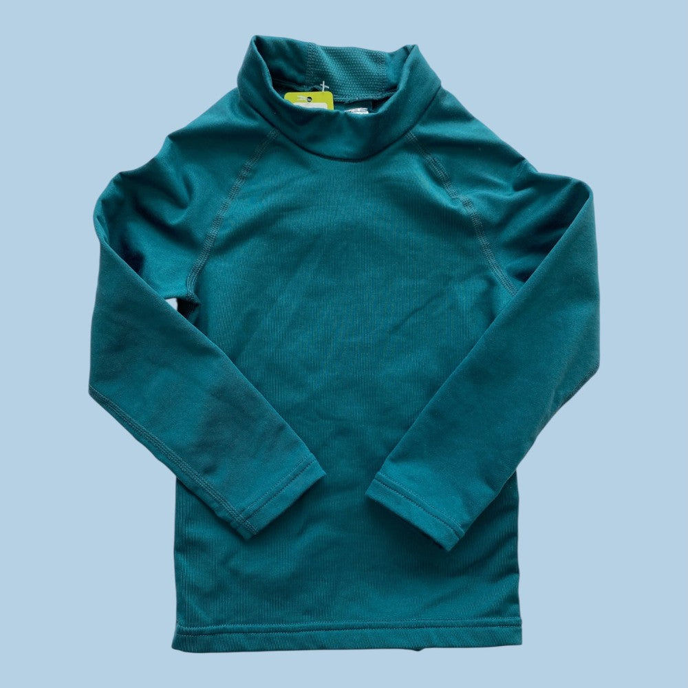 decathalon long sleeve 4y